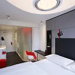Citizenm Champs-elysees Отель Париж