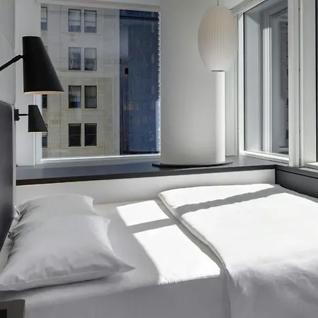 Citizenm Champs-elysees 4*