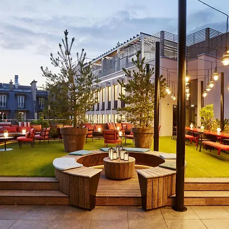 Citizenm Champs-elysees מלון 4*