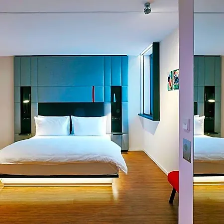 Hotel Citizenm Champs-élysées París