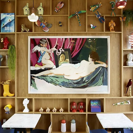 Citizenm Champs-elysees 호텔 4*