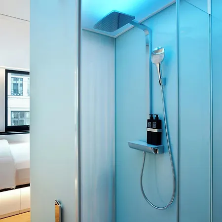 Citizenm Champs-elysees 4*