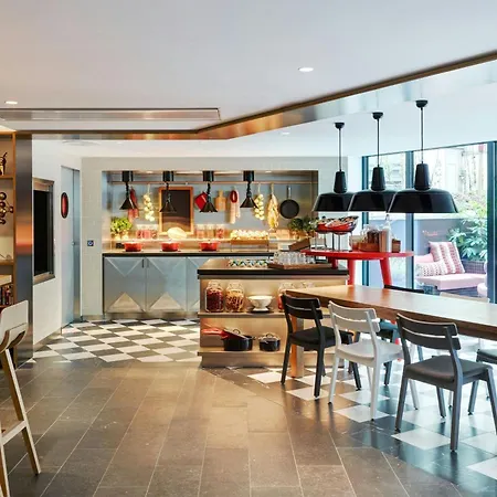 Citizenm Champs-elysees Otel Paris