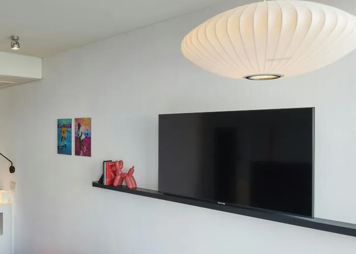 Citizenm Champs-elysees מלון 4*