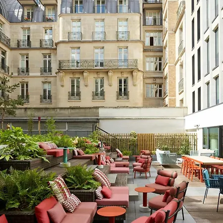 Hotel Citizenm Champs-elysees Paris